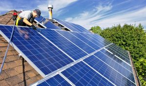 Service d'installation de photovoltaïque et tuiles photovoltaïques à Chabris